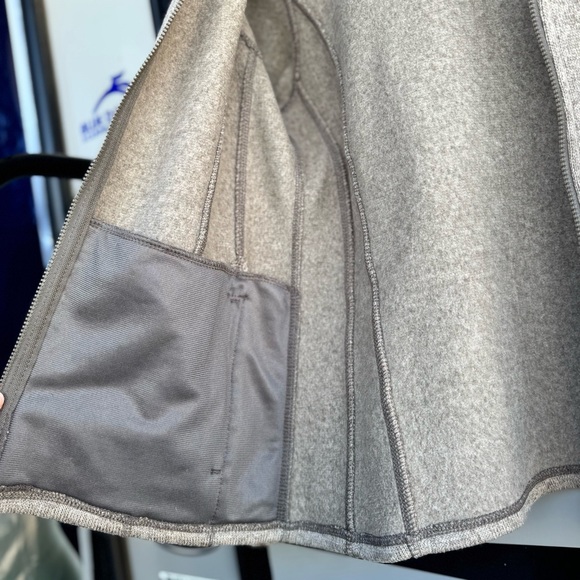 Womens KUIU Base Camp Fleece Full Zip Hooded Sweater - Picture 6 of 8